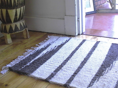 Jak dopasować dywan do wnętrza? Image